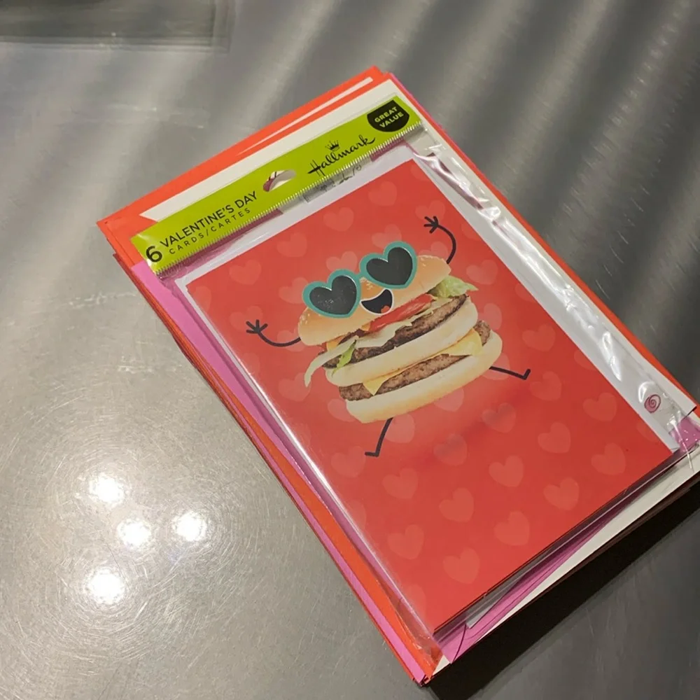 29 Assorted Name Brand Valentines Day Cards